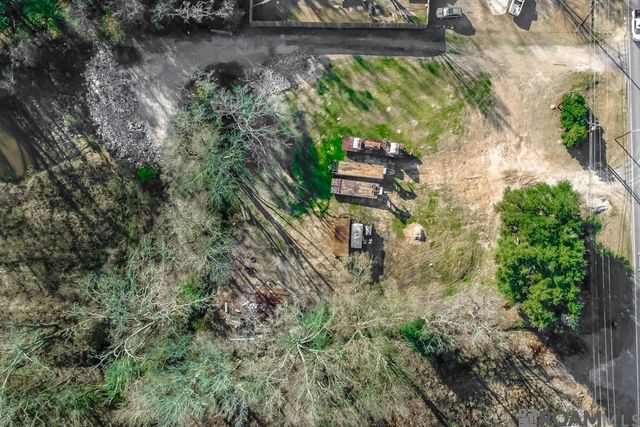 16430 Tiger Bend Rd, Baton Rouge, LA 70817