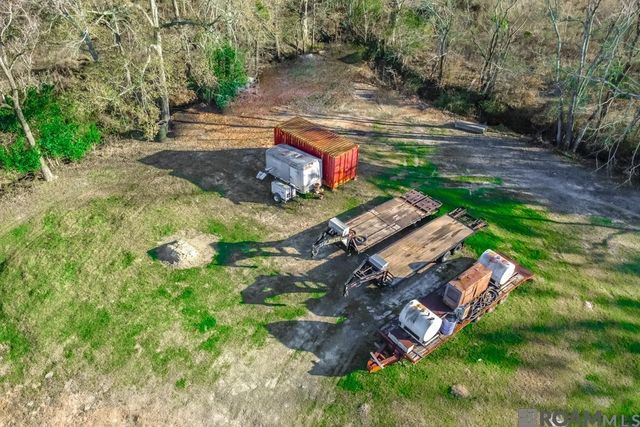 16430 Tiger Bend Rd, Baton Rouge, LA 70817