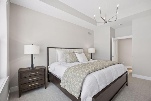 1031 Hart Lake Avenue, New Richmond, WI 54017