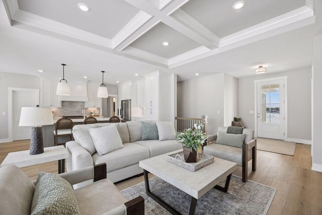 1031 Hart Lake Avenue, New Richmond, WI 54017