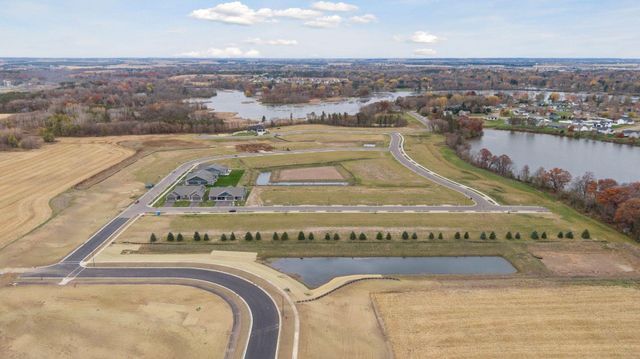 1031 Hart Lake Avenue, New Richmond, WI 54017