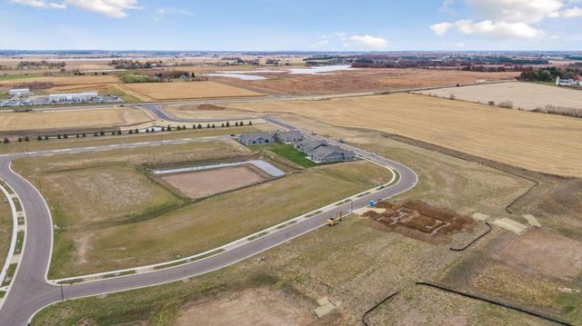 1031 Hart Lake Avenue, New Richmond, WI 54017