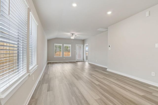 1662 Shae Oak Lane, Conroe, TX 77304