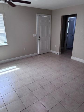 5393 SE 48th Avenue Unit C, Stuart, FL 34997