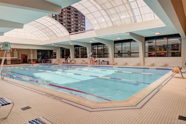 209-33 26th Avenue TJ, Bayside, NY 11360