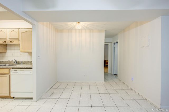 209-33 26th Avenue TJ, Bayside, NY 11360