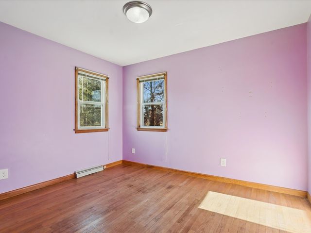 720 Lisbon Rd NE, Mt Vernon, IA 52314