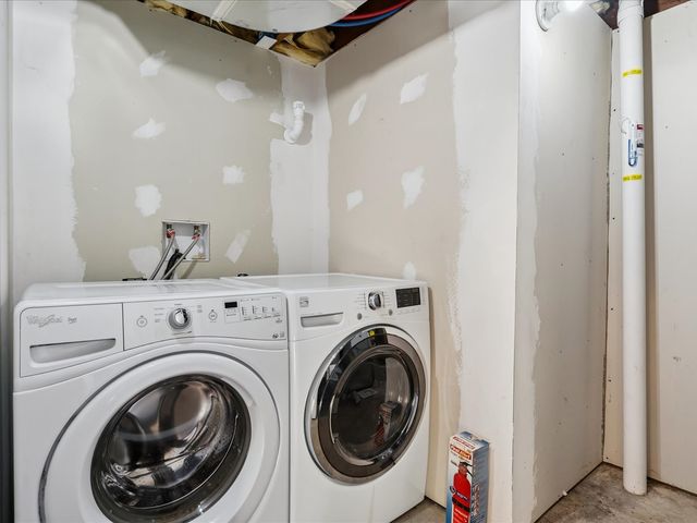 720 Lisbon Rd NE, Mt Vernon, IA 52314