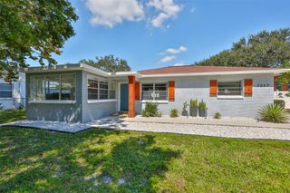 3027 W NAPOLEON AVENUE, Tampa, FL 33611