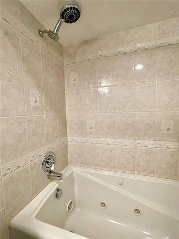 7893 SAILBOAT KEY BOULEVARD S 101, South Pasadena, FL 33707
