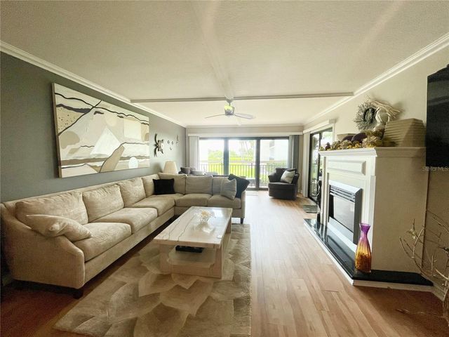 7893 SAILBOAT KEY BOULEVARD S 101, South Pasadena, FL 33707