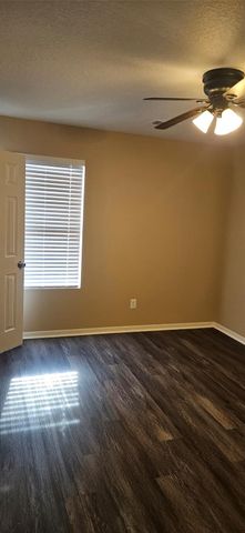 3103 Barkers Crossing Avenue, Houston, TX 77084