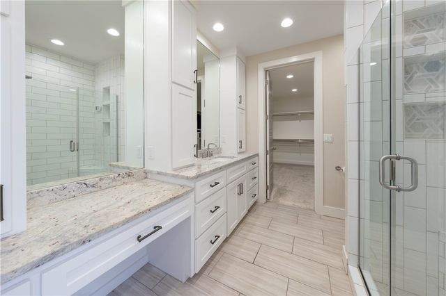 701 Metz St, Orange Grove, TX 78372