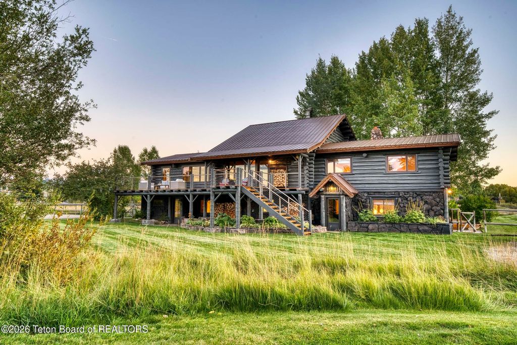 4800 W NETHERCOTT Lane, Wilson, WY 83014