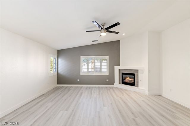 6856 Scarlet Flax Street, Las Vegas, NV 89148