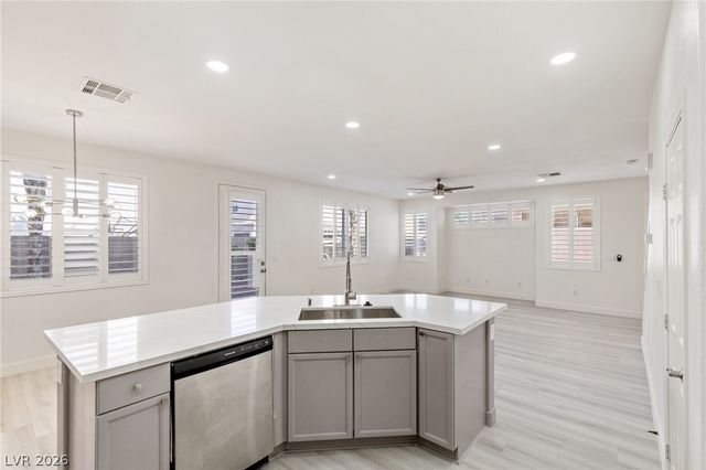 6856 Scarlet Flax Street, Las Vegas, NV 89148