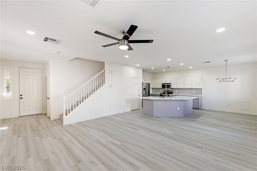 6856 Scarlet Flax Street, Las Vegas, NV 89148