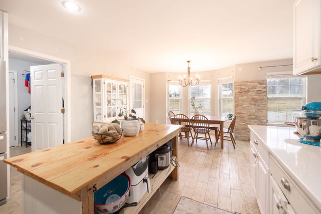 1430 Iron Bridge Rd, Columbia, TN 38401