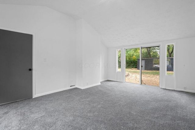 1618 S Hamilton Road, Columbus, OH 43227