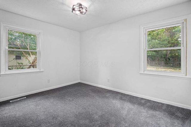 1618 S Hamilton Road, Columbus, OH 43227