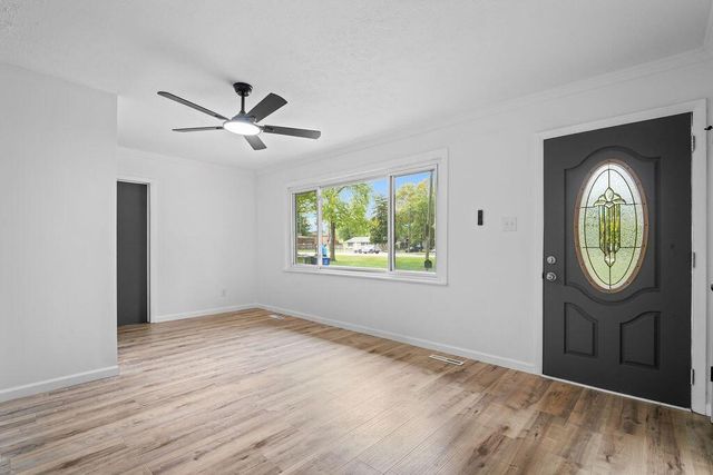 1618 S Hamilton Road, Columbus, OH 43227