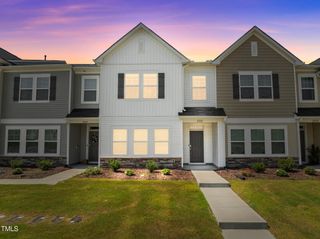 2222 Kasota Lane, Raleigh, NC 27610