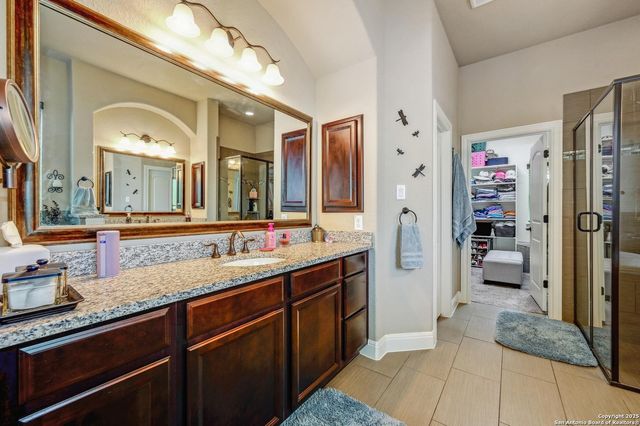 101 La Rosa Drive, Blanco, TX 78606