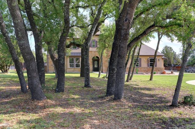 101 La Rosa Drive, Blanco, TX 78606