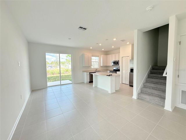 2747 SKYLINE LOOP, Kissimmee, FL 34758