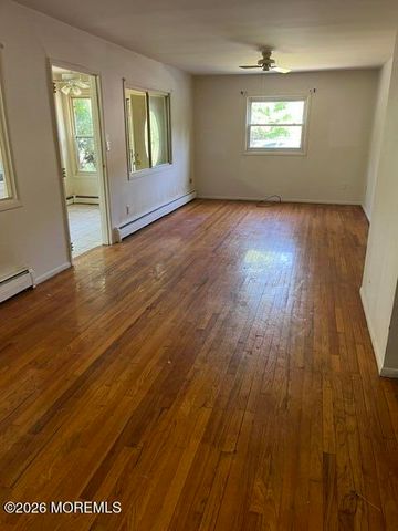 14 Willow Street B, Toms River, NJ 08757