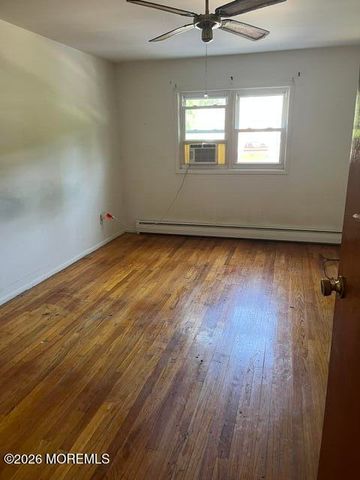 14 Willow Street B, Toms River, NJ 08757