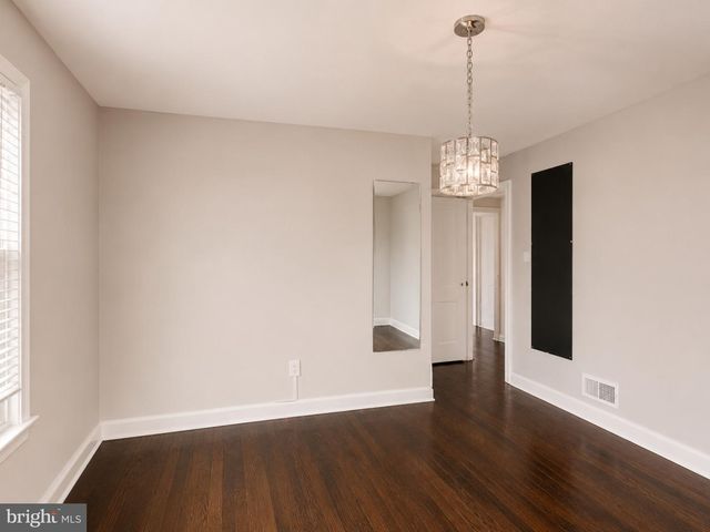 3211 32ND AVE, Temple Hills, MD 20748