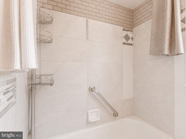 3211 32ND AVE, Temple Hills, MD 20748