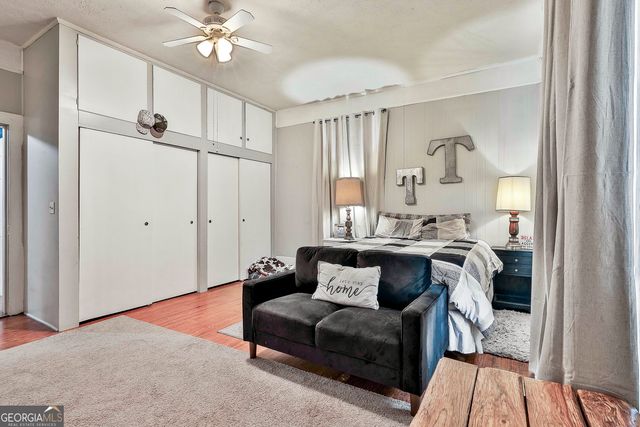 23 Cedar Street, Grantville, GA 30220