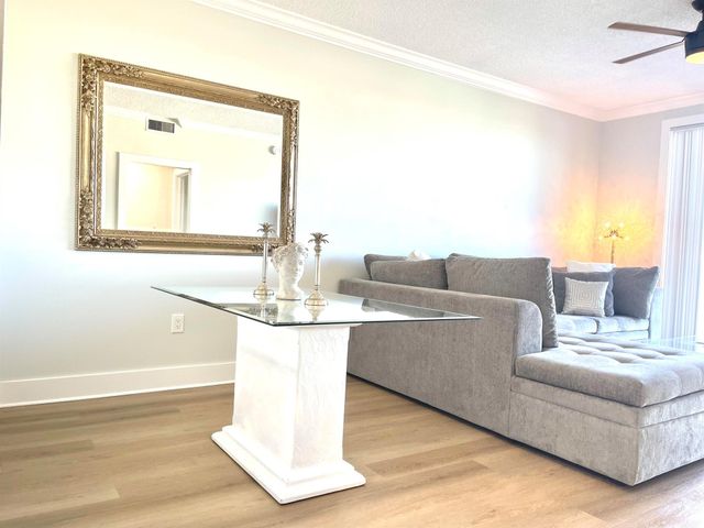 616 Clearwater Park Road 805, West Palm Beach, FL 33401