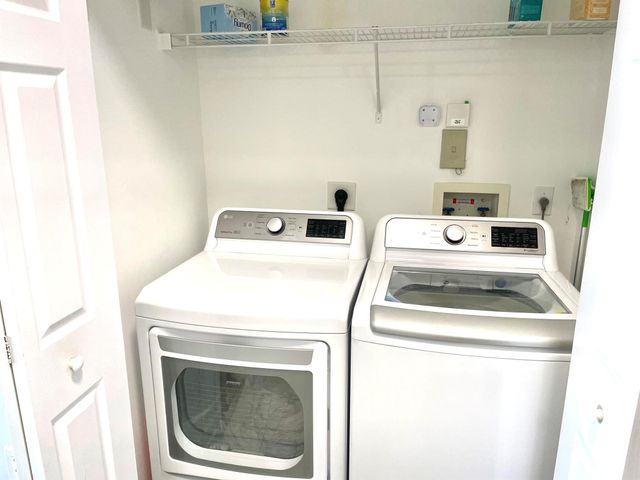 616 Clearwater Park Road 805, West Palm Beach, FL 33401