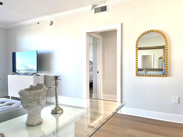 616 Clearwater Park Road 805, West Palm Beach, FL 33401