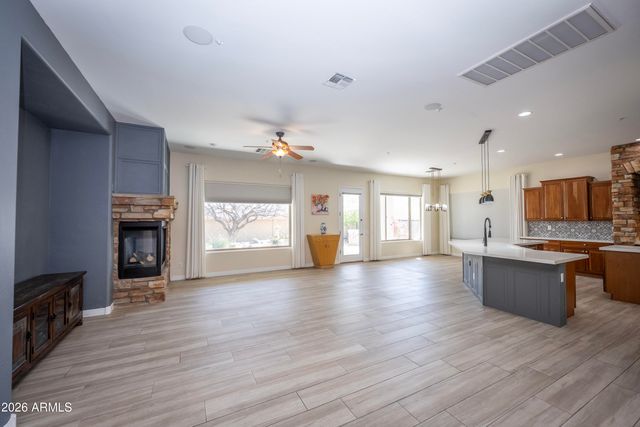 26197 N 86TH Avenue, Peoria, AZ 85383