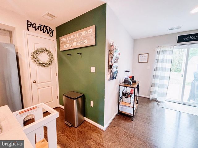 604 THUMPER DR, Ranson, WV 25438