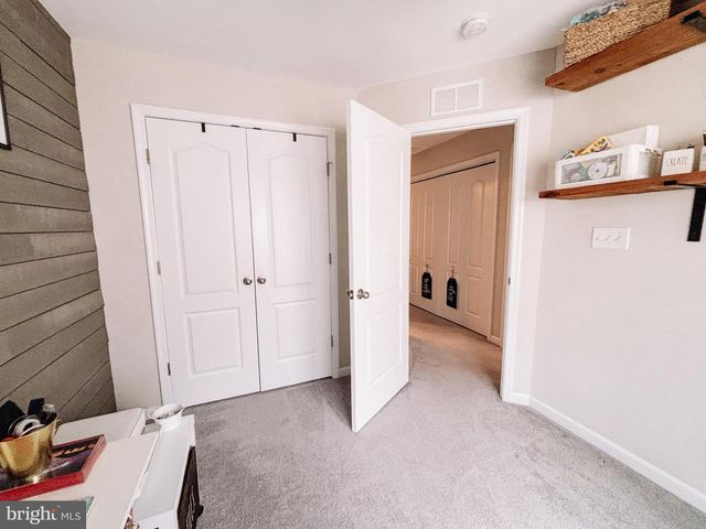 604 THUMPER DR, Ranson, WV 25438
