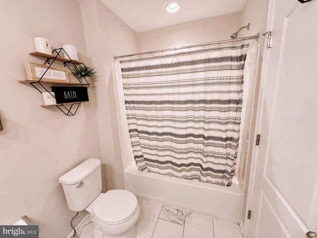 604 THUMPER DR, Ranson, WV 25438