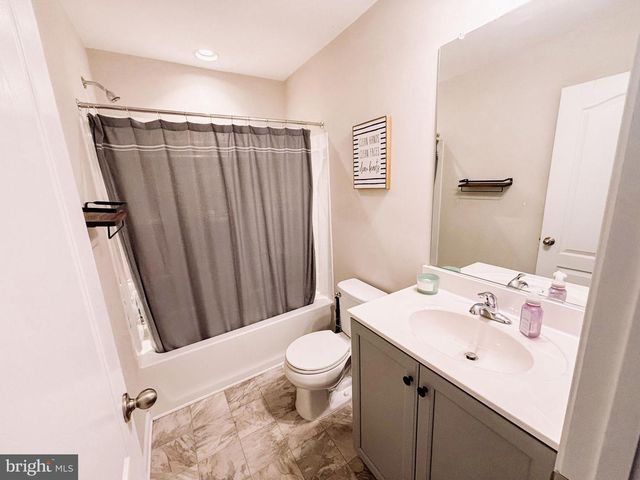 604 THUMPER DR, Ranson, WV 25438