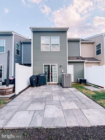 604 THUMPER DR, Ranson, WV 25438
