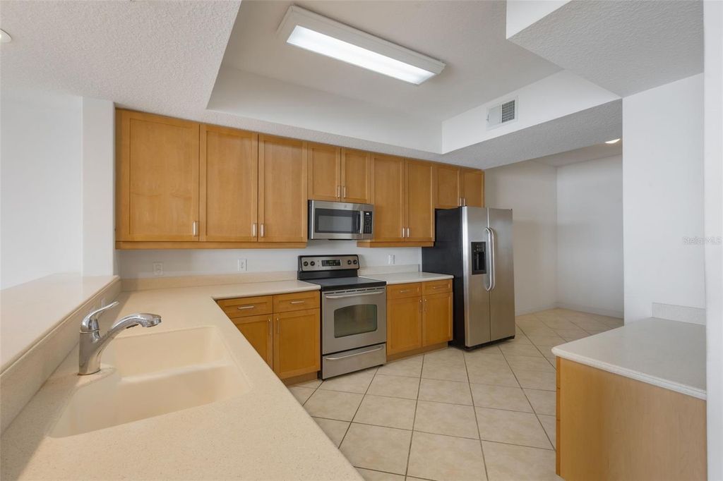 Image 14 of property listing at 6336 BUFORD STREET 707, Orlando, FL 32835