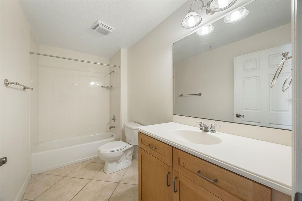 Image 25 of property listing at 6336 BUFORD STREET 707, Orlando, FL 32835