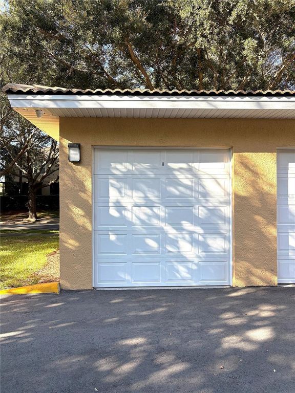 Image 34 of property listing at 6336 BUFORD STREET 707, Orlando, FL 32835