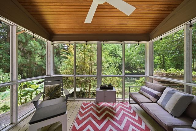 16 Davie Circle, Chapel Hill, NC 27514