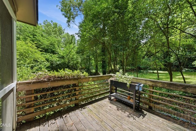 16 Davie Circle, Chapel Hill, NC 27514