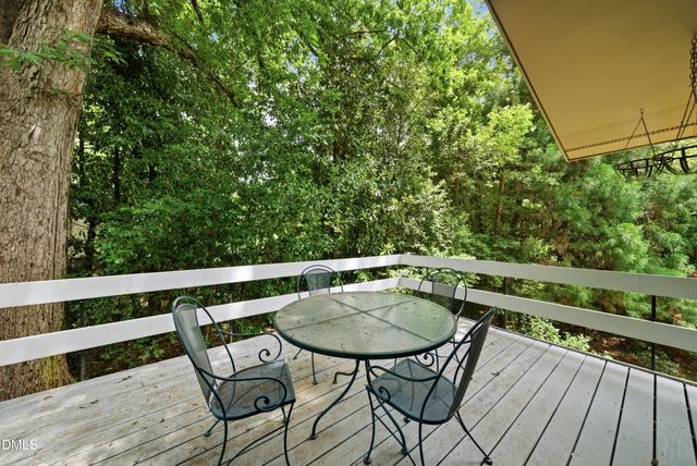 16 Davie Circle, Chapel Hill, NC 27514