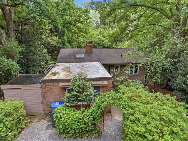 16 Davie Circle, Chapel Hill, NC 27514